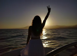 sunset en las costas de marbella